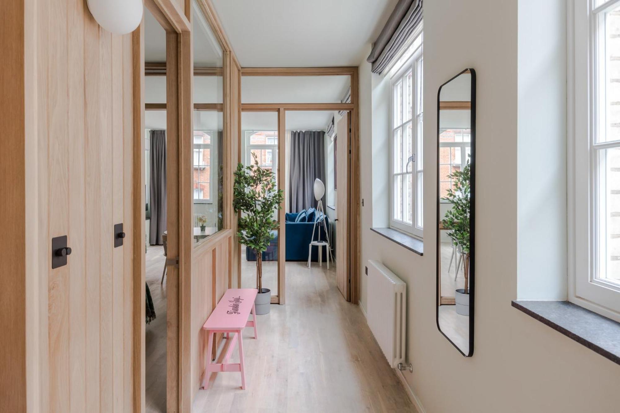 Апартаменты Casa Peppino - Soho - By Frankie Says Лондон Экстерьер фото